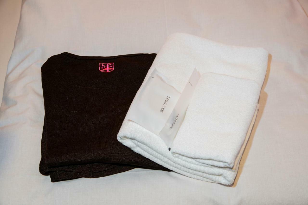 เฟิสต์ เคบิ้น โตเกียว โดมซิตี้ Hotel ภายนอก รูปภาพ